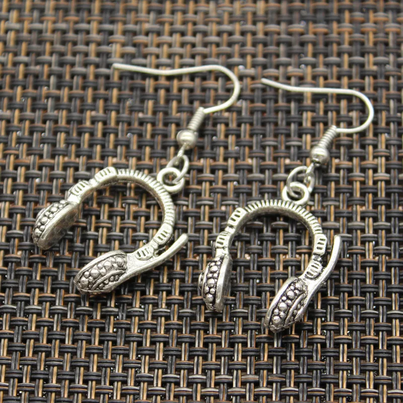 Лидер продаж саксофоновые наушники с микрофоном кассета лента подвесками серьги