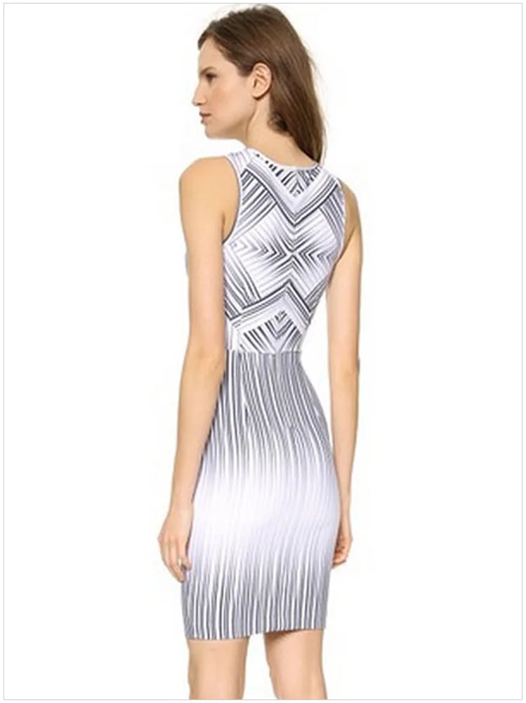 Woman White Sleeveless O-Neck Sexy Cutout Maze Striped Print Dress HL22045 | Женская одежда
