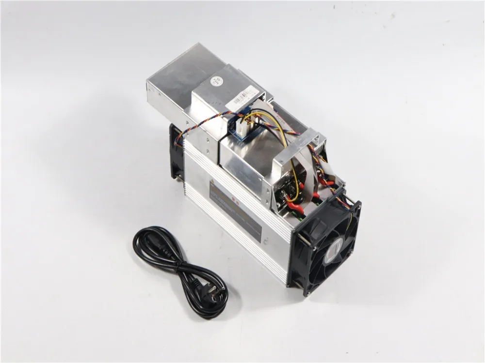 Б/у BTC BCH Miner Asic Bitcoin Miner WhatsMiner M1 11,5 T-12,5 T экономичный чем Antminer S9 S11 S15 T15 Z9 WhatsMiner M3 M3X M10