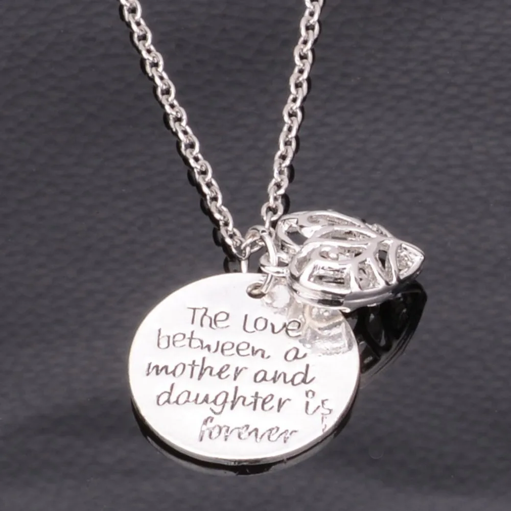Фото Ожерелье с кулоном в виде сердца серебряным покрытием для мамы и дочки подарок