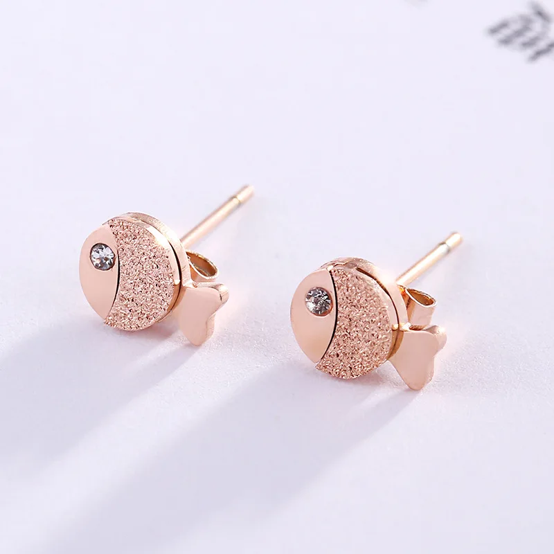 Jewelry &amp Accessories Fashion Stud Earrings. Cartoon fish titanium steel rose gold ear nail | Украшения и аксессуары