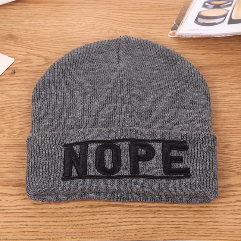 Модная зимняя детская шапка с буквенным принтом эластичная вязаная теплая