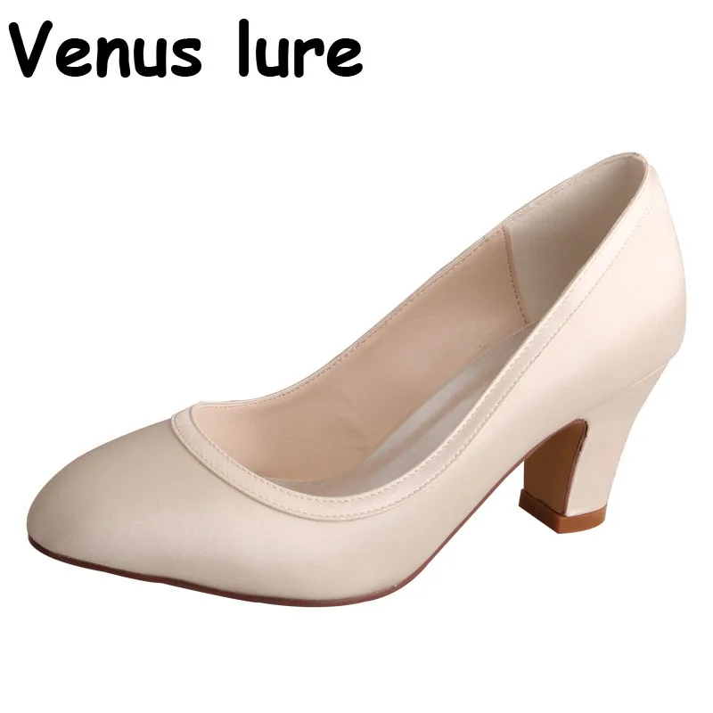 Женские свадебные туфли лодочки с острым носком на высоком массивном