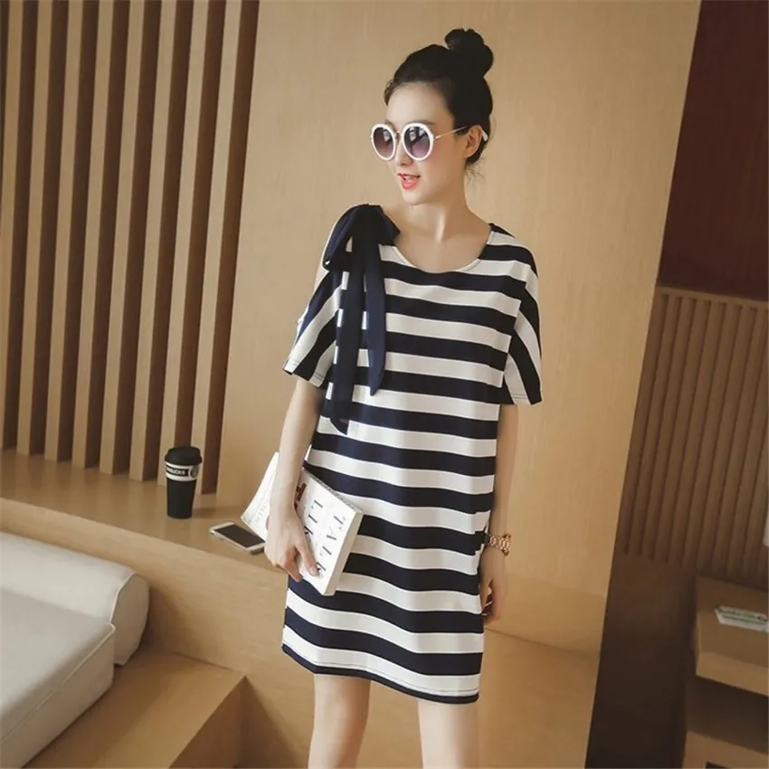 

Fashion striped maternity wear wear a T-shirt maternity shirt breast top shoulder T-shirt