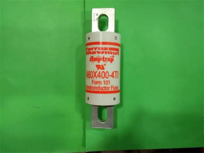 

Бесплатная доставка, 5 шт., фрикцион, французский предохранитель, плавкие предохранители 400 а 600 В переменного тока, новинка, подлинный