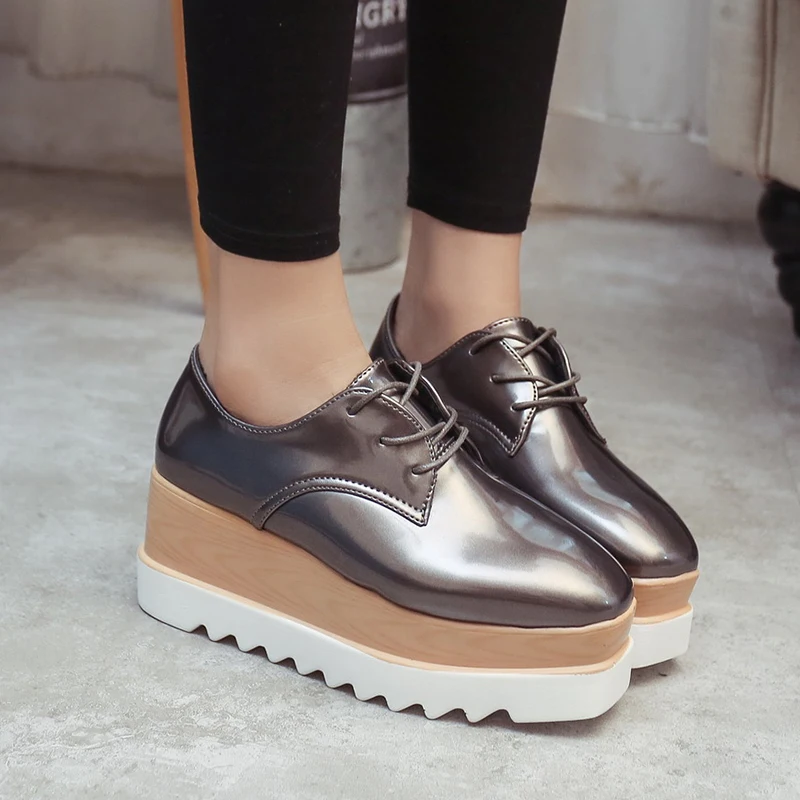 

Casual Shoes Light weight Fashion Design Flats platform for Lady Lace-Up Woman Shoes women loafers