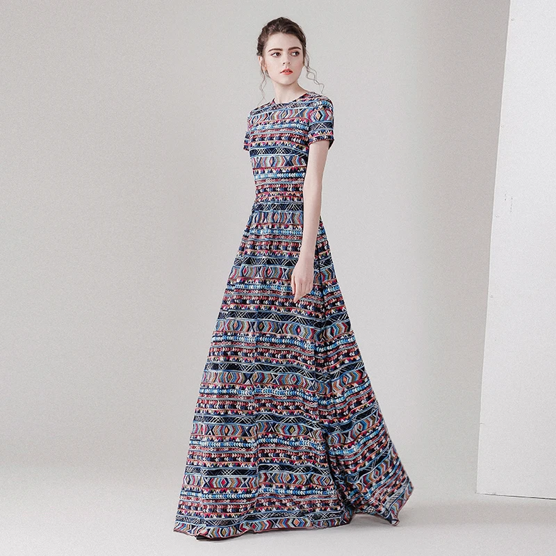 

New 2017 High Quality Noble Geometric Embroidery Woman Summer Boho Dress Short Sleeve Retro Floor Length Dress for Club