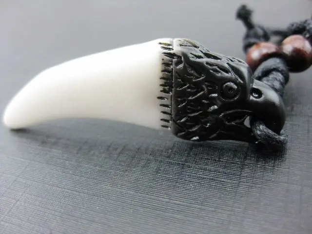 

12 pcs yqtdmy handmade Vintage Eagle Protection Punk Carving Retro Necklaces Amulet Accessory