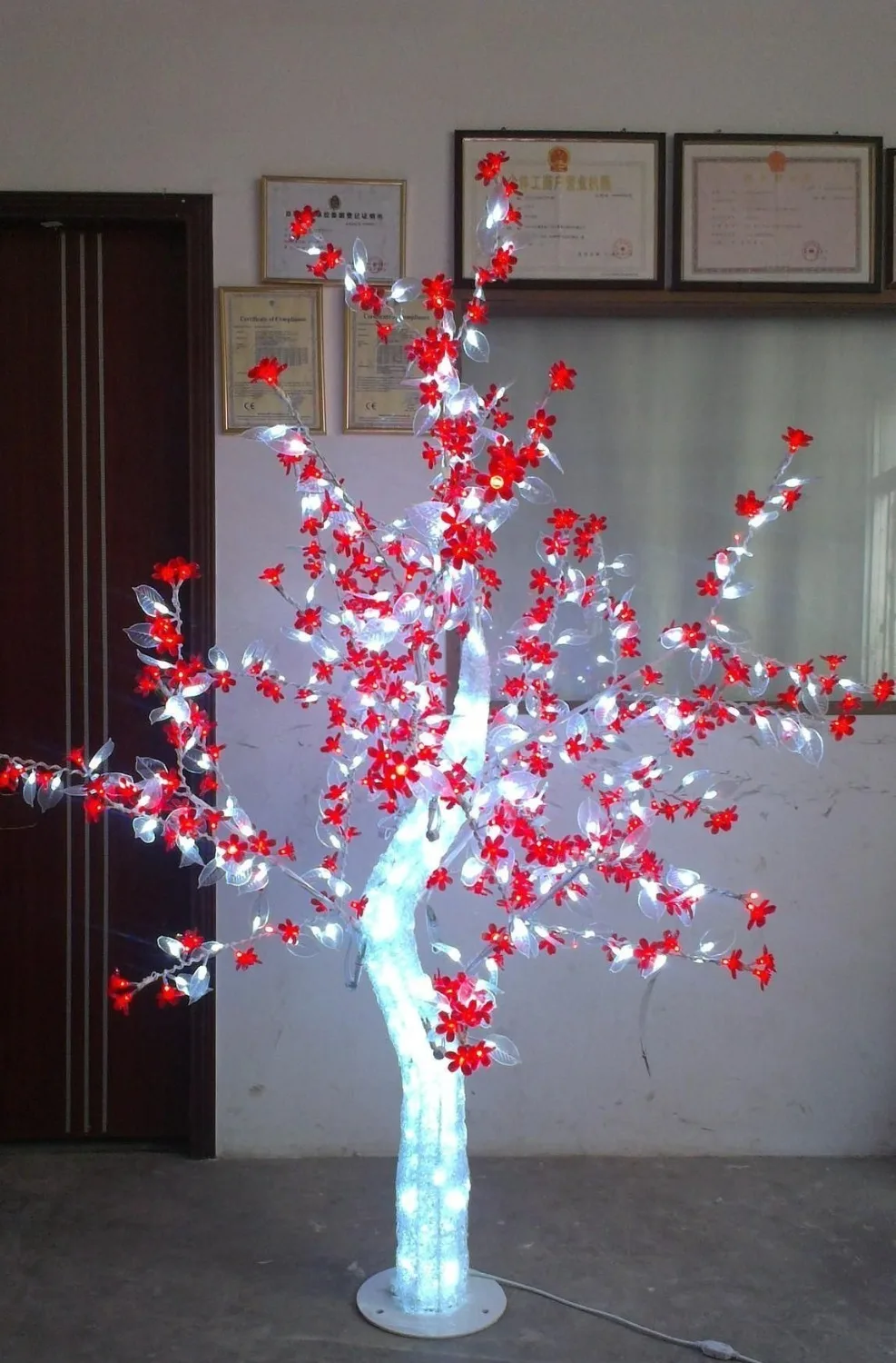 

Free ship 1.5M/5ft height Outdoor LED Crystal Cherry Tree Light Holiday Garden Wedding Decor 576 LEDs red flower +white leaf