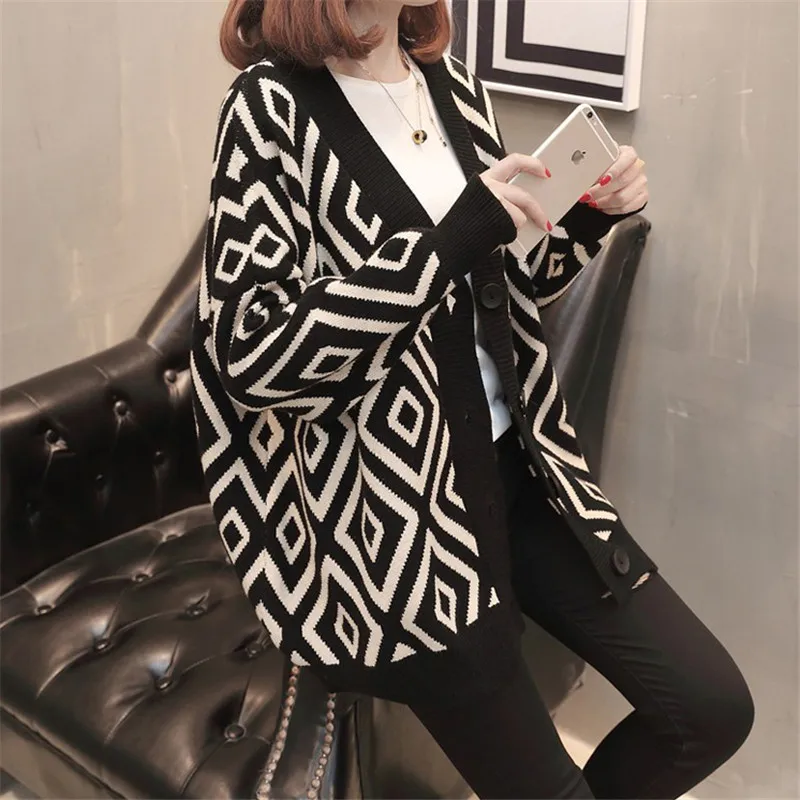 2019 Spring New Women Knitted Cardigan Casual Fashion Sweater Loose Diamond Lattice Knitwear Autumn Elegant Coat Lj334 |