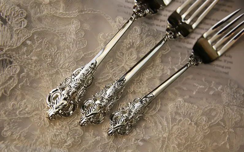 Высокое качество 10 шт./набор столовых приборов столовые приборы серебряное покрытие набор западной еды посуда Роскошная вилка чайная ложка нож набор столовых приборов