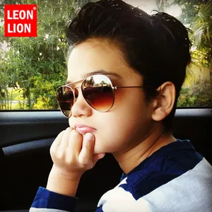 LeonLion 2021 Classic Vintage Sunglasses Children Colorful Mirror Glasses Boys/Girls Metal Frame Kid