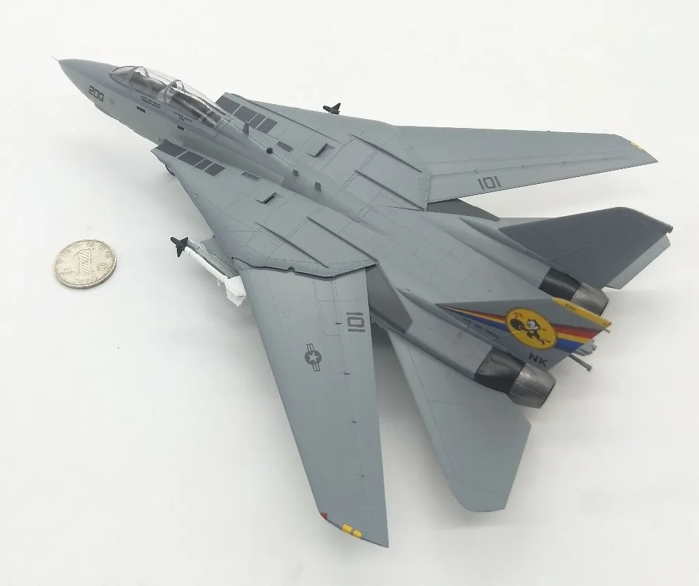 Труба 1: 72 США F-14D VF-31 бомба кошка эскадрилья мужской F14 модель истребителя