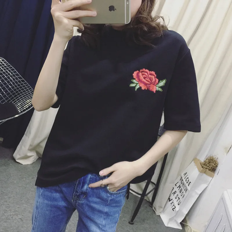 2018 Летний стиль Для женщин футболка цветок розы Вышивка забавные Повседневное