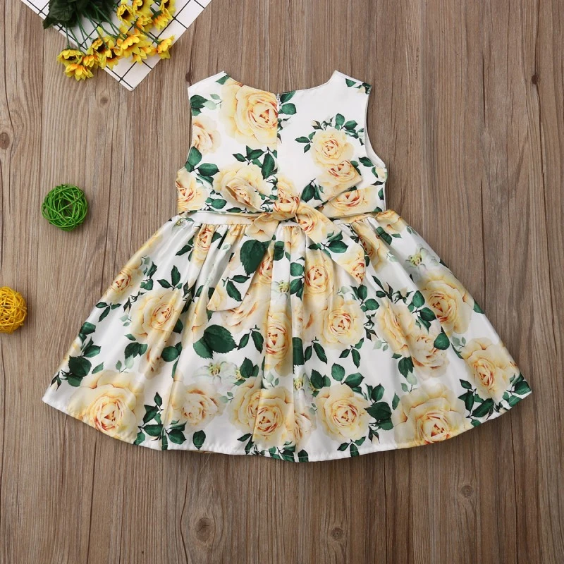 Повседневное платье без рукавов с цветочным рисунком для маленьких девочек
