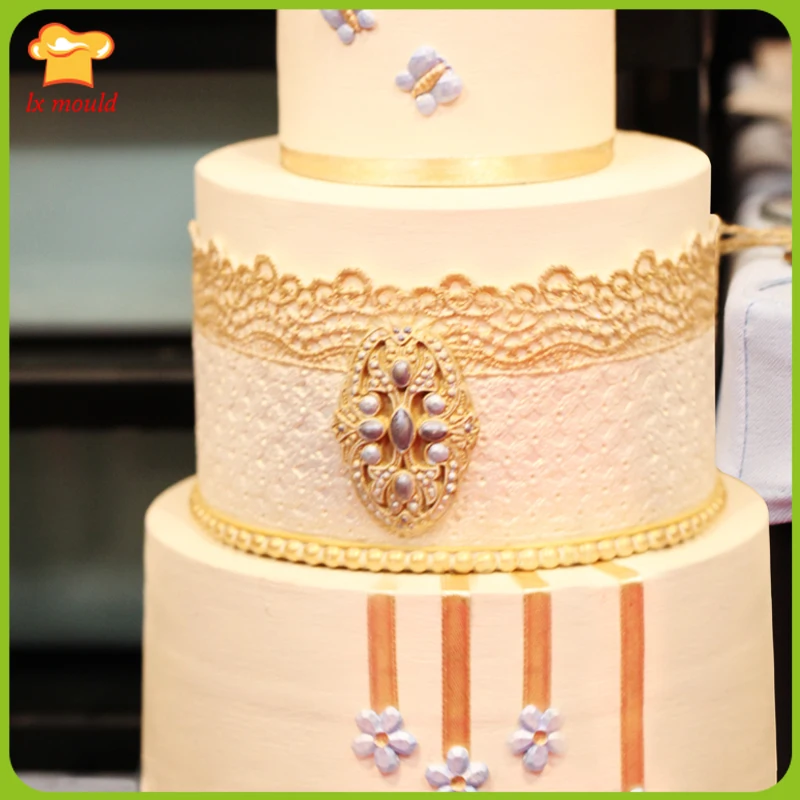 

European Style Crown Lace Border Decoration Printing Lace Mat Baking Tools Fondant Cake Silicone Mould Gemstone