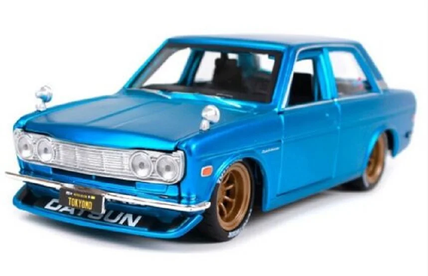 Maisto 1:24 1971 Datsun 510 синяя литая модель фотоигрушка новая в коробке|Наземный
