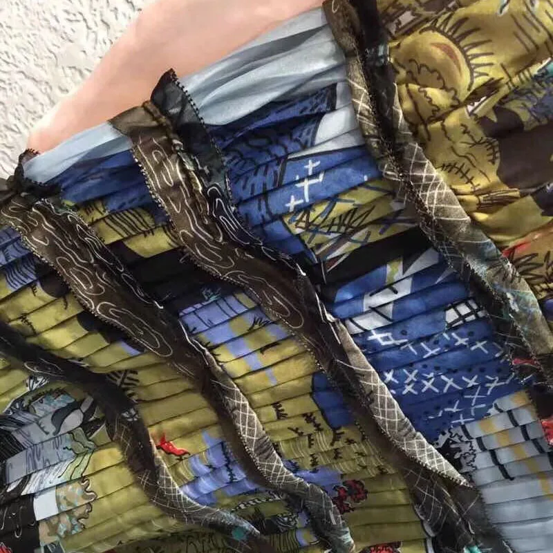 Женское длинное платье с длинным рукавом плиссированное приталенное принтом