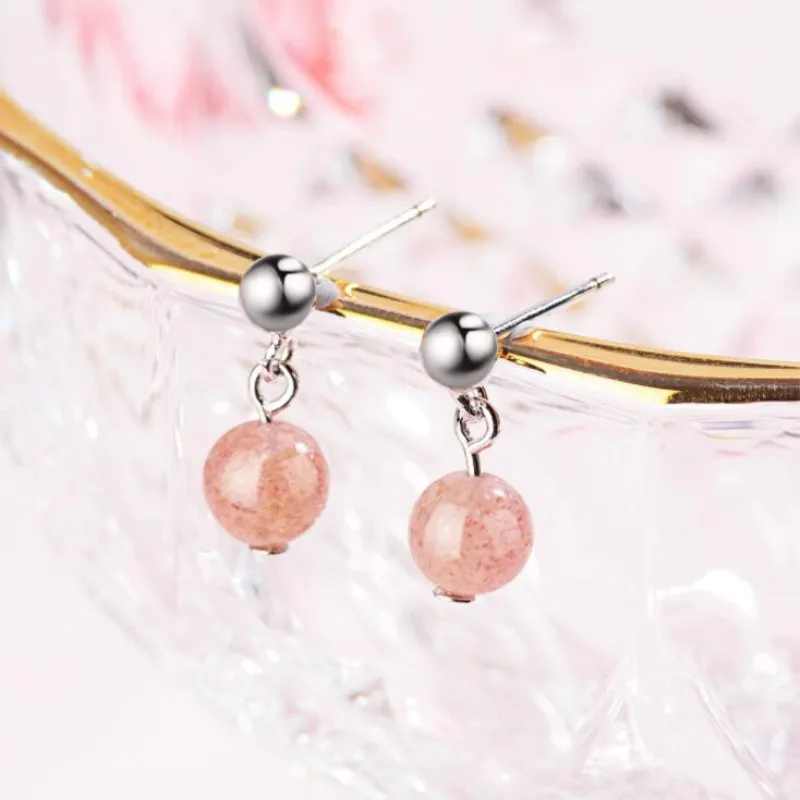 

Creative New Fashion Simple Silver Plated Jewelry Mini Cute Pink Strawberry Crystal Beads Ball Female Gift Earrings XZE016