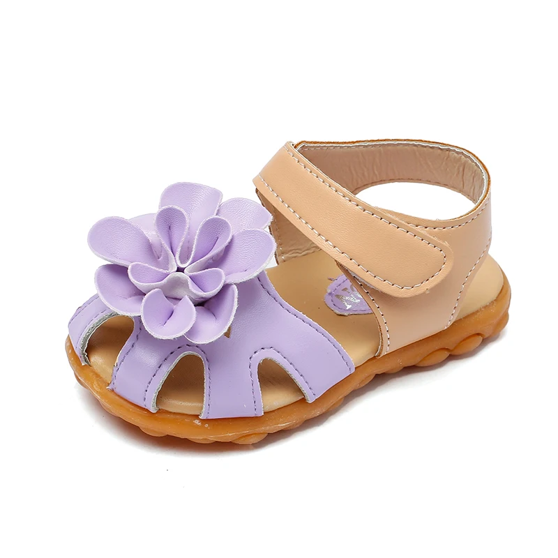 Детская обувь Новинка 2018 года однотонные босоножки с цветочным узором сандалии