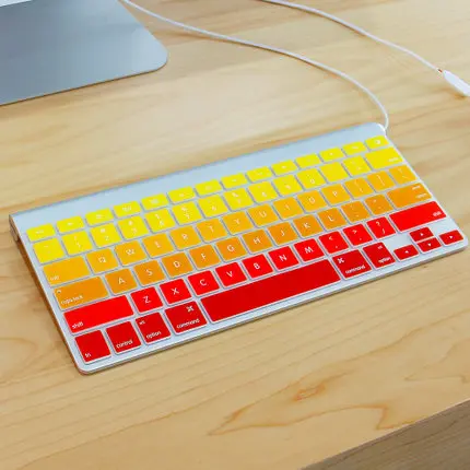 Силиконовый чехол для клавиатуры с русским алфавитом градиентными цветами