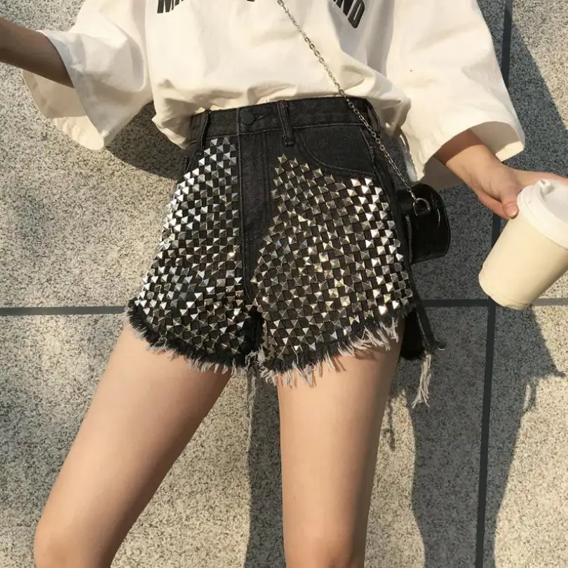 

Wholesale tassel stitching full rivet beading wide leg denim shorts female high waist badage punk street style hot shorts wq1623