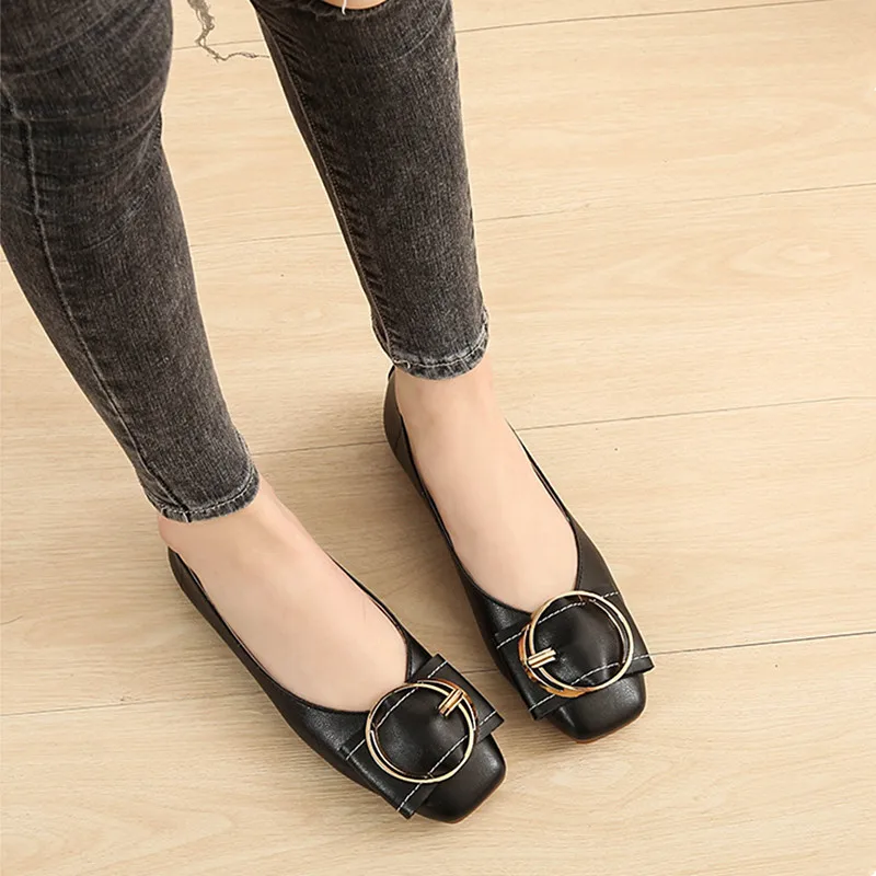 Повседневная обувь женская на мягкой подошве плоской сезон лето большие размеры