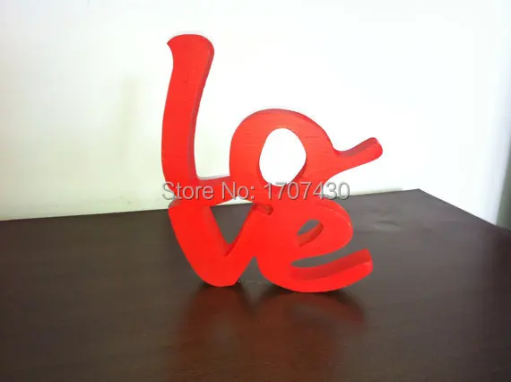 Деревянные письма любовь красный знак деревянный подарок фото опора на юбилей