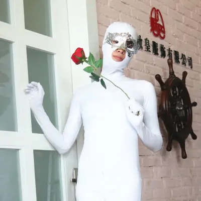 Сексуальное кожаное боди из искусственной кожи полностью блестящее