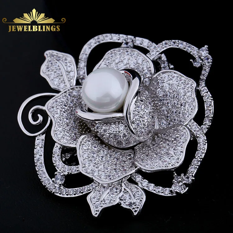 Романтический Ювелирные Изделия Белый Перл Центру Полностью Расцвел Розы Брошь