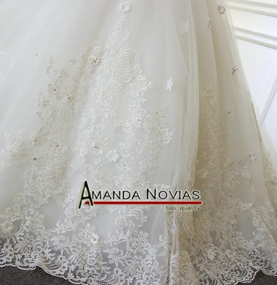 Amanda Novias Лодка шеи с коротким рукавом Свадебная Кружевная аппликация платье с длинным шлейфом