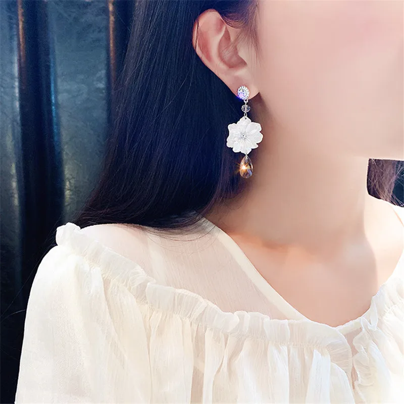 FYUAN длинные висячие серьги с белым цветком для женщин Bijoux каплевидный кристалл Висячие серьги Модные Ювелирные изделия Подарки