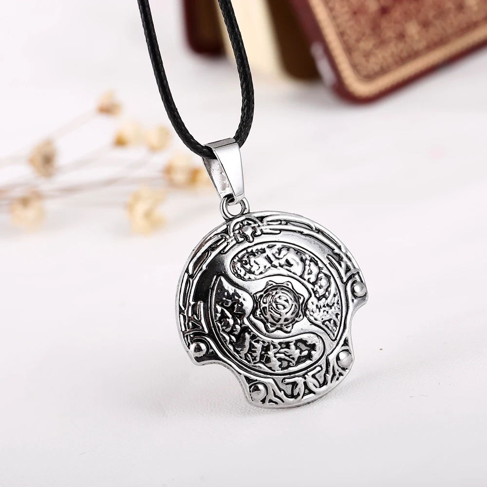 J-J Dota 2 Necklaces Immortal Champion Shield Pendant Necklace for Men Women TI 5 Aegis of Champions Jewelry Cosplay key holder |
