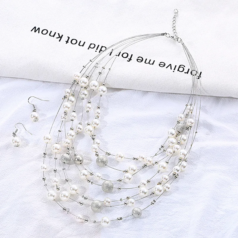 Чокер женский многослойный ожерелье-цепочка под воротник с подвесками имитацией