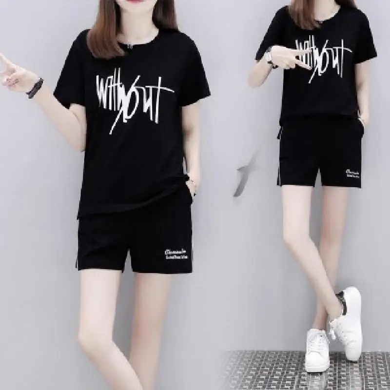 

Summer Leisure Sports Suit 2019 New Fashion Korean Short Sleeve Short Pants Two-piece Suit Women Tracksuit Set Shorts Set