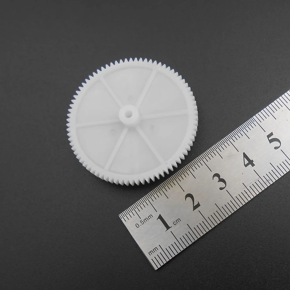 

500 шт./лот 0,5 м 78 т 2.5A пластиковая зубчатая передача 0,5 Модуль T = 78 Диафрагма 2,5 мм 2,45 мм плотно прилегающая 78 зубьев 10,5 мм X 40 мм * FD866