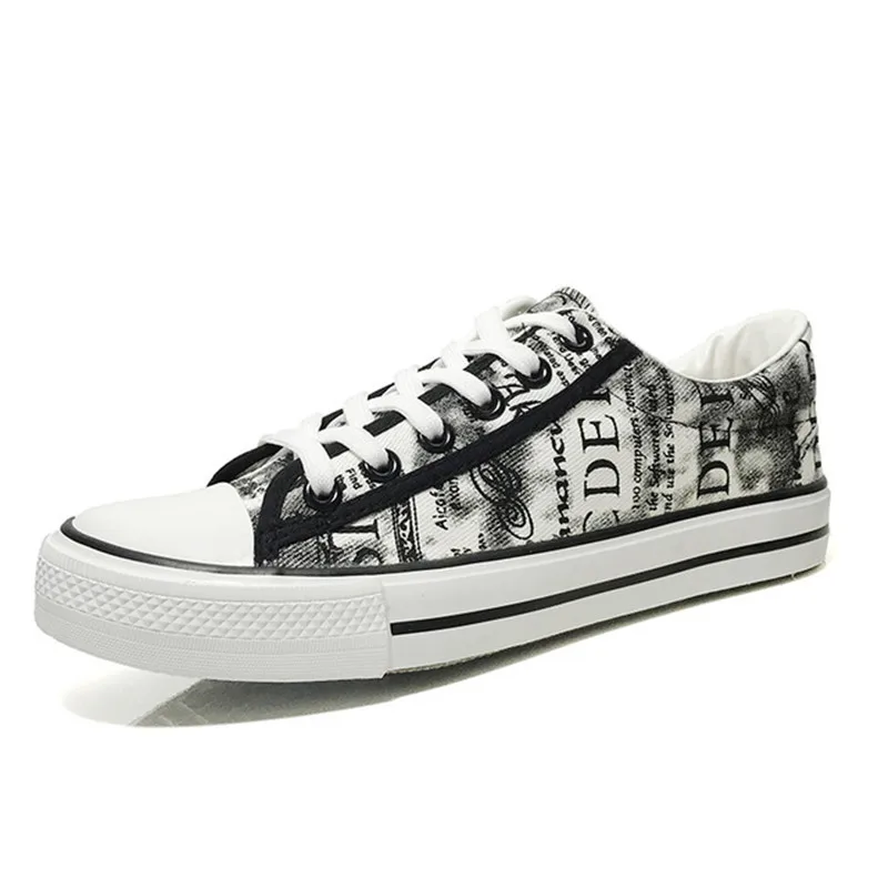 

Men Shoes 2018 New Fashion good quality Graffiti Canvas Shoes Man Flats Shoes Suede Lace-Up Shoe spring autumn winter fashion