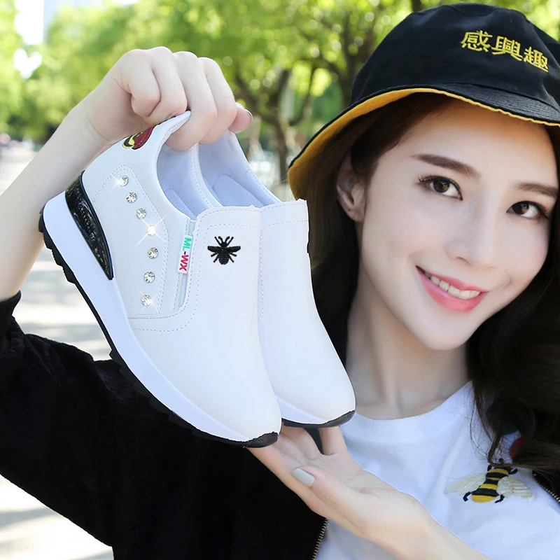 Женская обувь на осень 2019 новые белые туфли увеличивающие рост женская