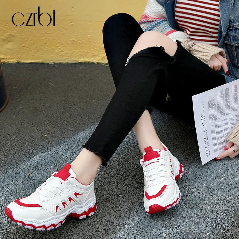 Czrbt zapatos mujer Новинка 2019 года сезон весна женская модная обувь на шнуровке дышащие