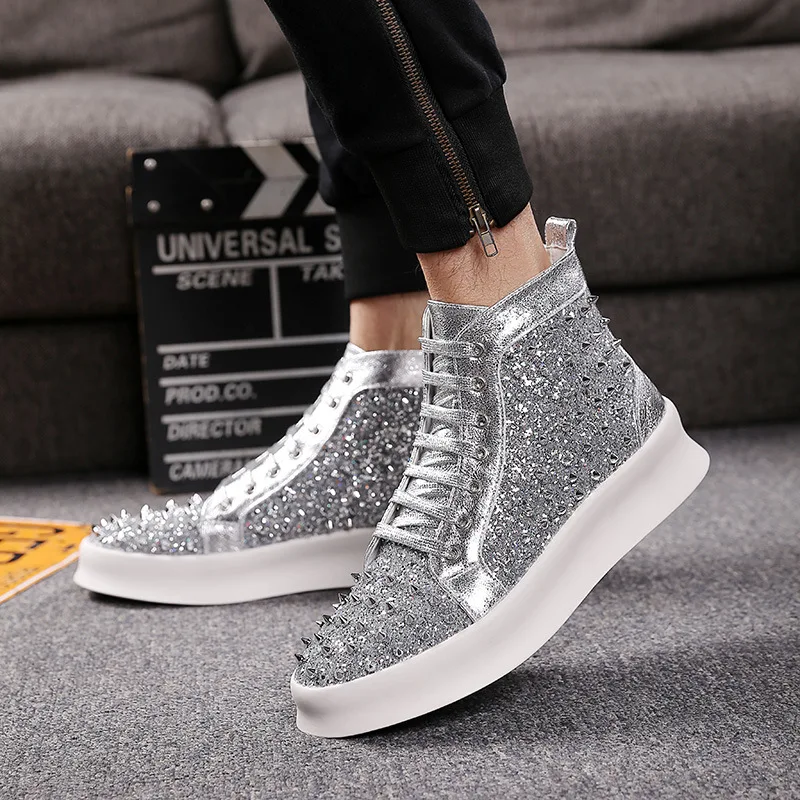 

Leather Rivets Men Shoes High-Top Fashion Spike Sneakers Shoes Outdoors Flats Casuals Shoes Chaussure Homme