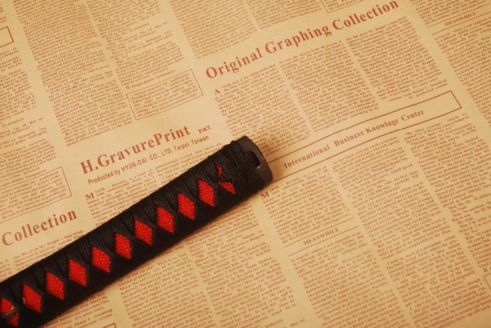 Exquisite Sword Accessories A Set of Tsuka Black Silk Ito &amp Red Rayskin Alloy Fuchi for Japanese Katana Wakizashi Tanto Handle | Дом и сад