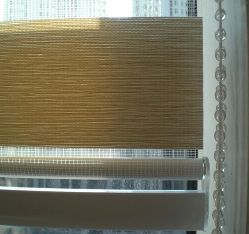 Полупрозрачные шторы ролики зебры из 100% полиэстера бежевые на окна для