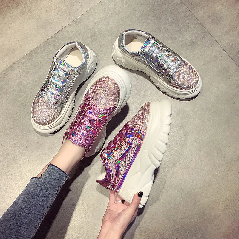 Модные женские туфли увеличивающие рост летние Туфли без каблуков дышащие