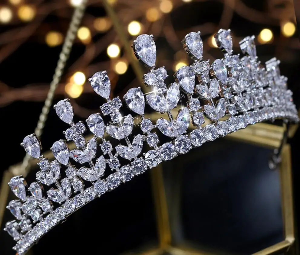 Silver Роскошная Высококачественная циркониевая тиара, свадебные украшения для волос, свадебные аксессуары для волос, диадемы, королевские хрустальные короны, диадемы - Окраска металла: Silver