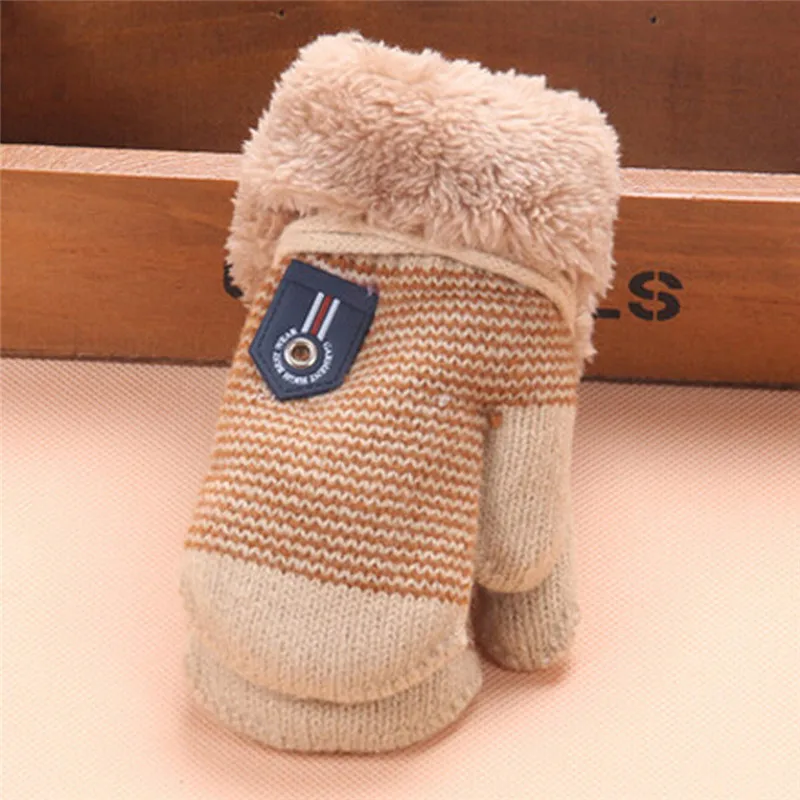 beige Горячая Полный Пальцы Перчатки Зимние теплые детские перчатки младенческой Девочки Мальчики утолщаются вязанные варежки веревка соединения детские перчатки - Цвет: beige
