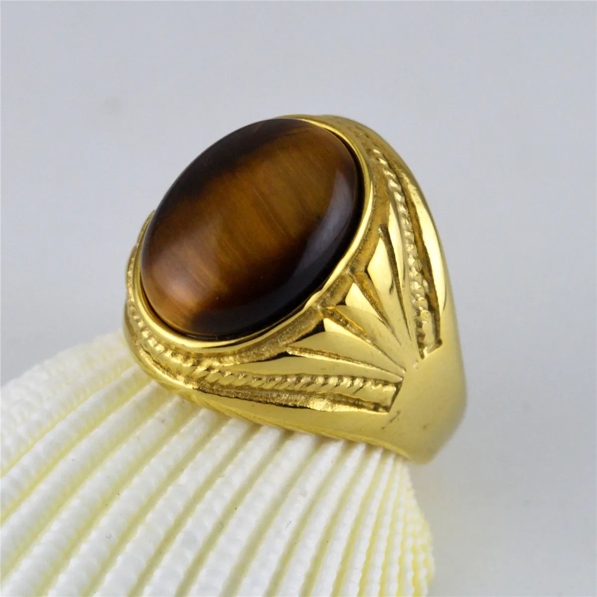 Новое золотистое серебряное кольцо с тигровым глазом мужское из нержавеющей