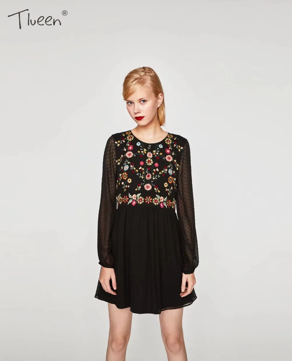 2017 Для женщин круглый Средства ухода за кожей шеи с длинными рукавами платье