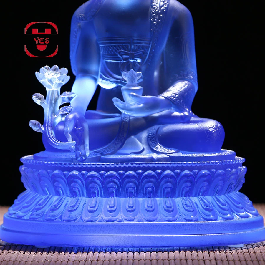 Статуя Будды с цветной глазурью да статуя религия медитация Будда устранение