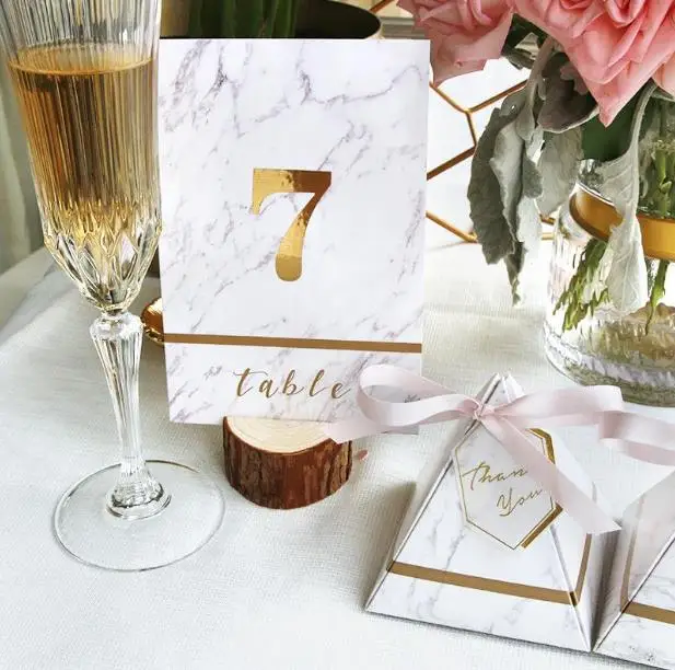

100pcs New Creative Triangular Pyramid Marble style Candy Box Wedding Favors Party Supplies thanks Gift Chocolate Box