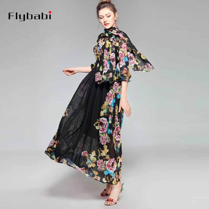 Уличное облегающее и расклешенное платье с большим цветком пиона маятником